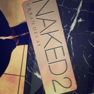 Urban decay naked 2